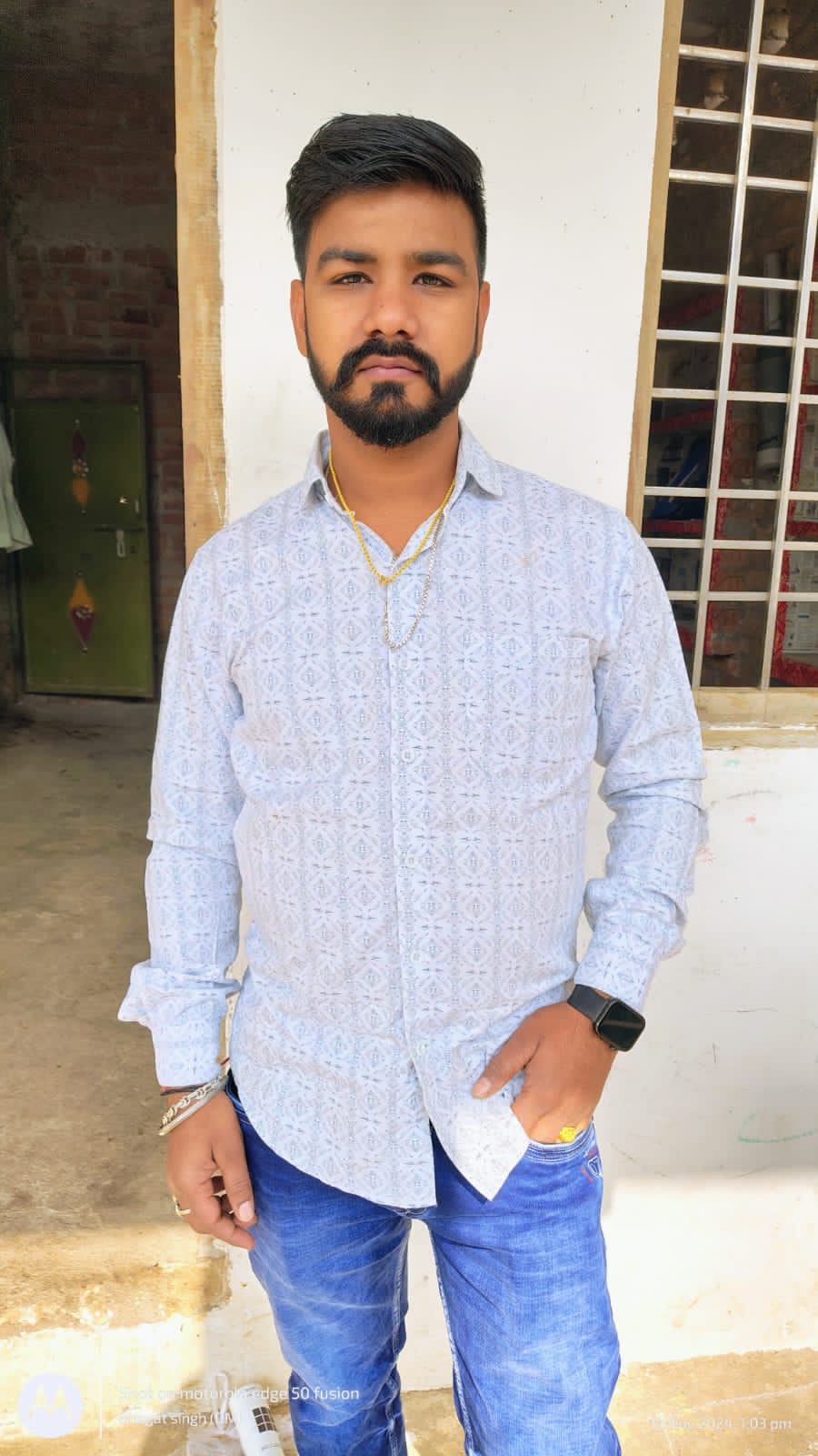 student-img